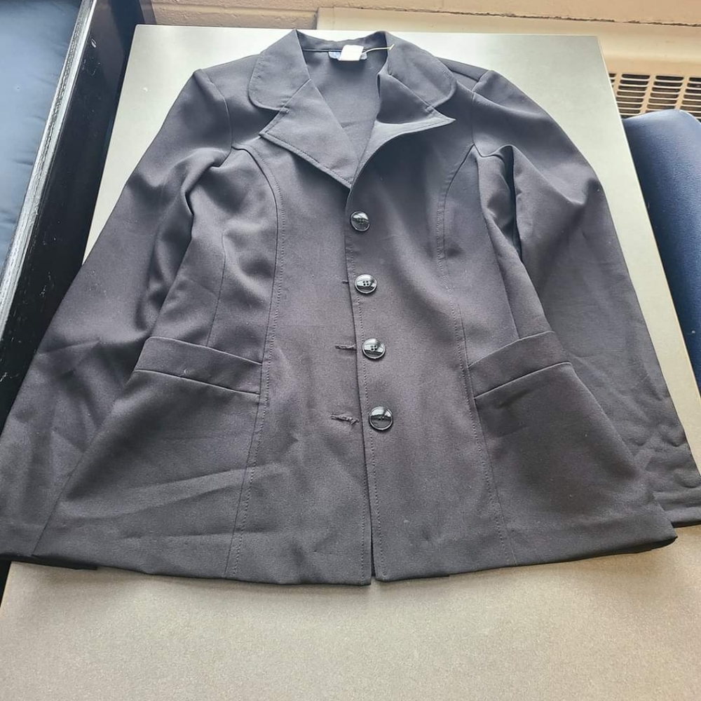 black blazer, never worn
